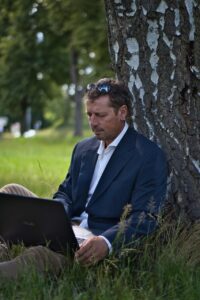 営業の仕事が心身のバランスを崩す原因とは？