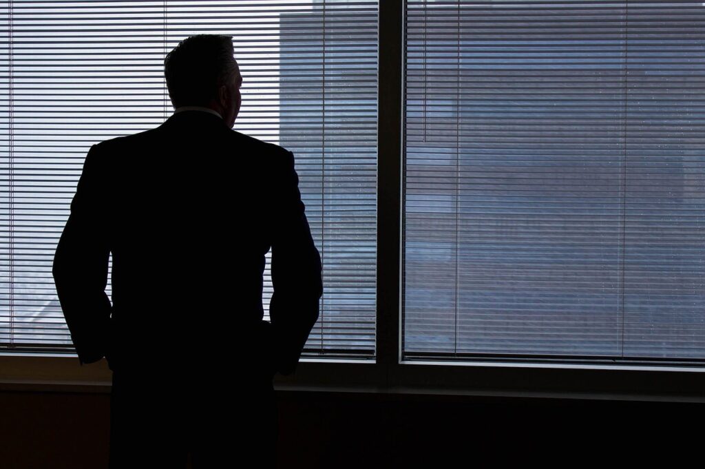 営業におけるブラック企業の見分け方は？